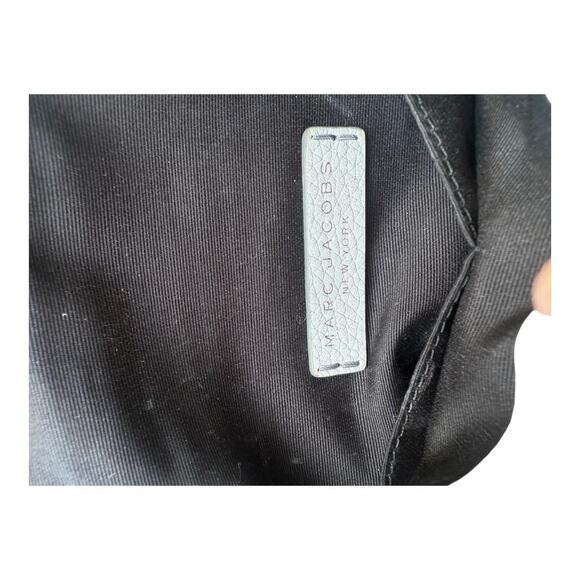 Marc Jacobs Empire City Small Messenger Crossbody Gray - Picture 9 of 10